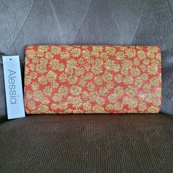 ✨️HP✨️ Alessia Daisy🌼 Cork Fabric Clutch/Shoulder Bag - NWT - Picture 15 of 16